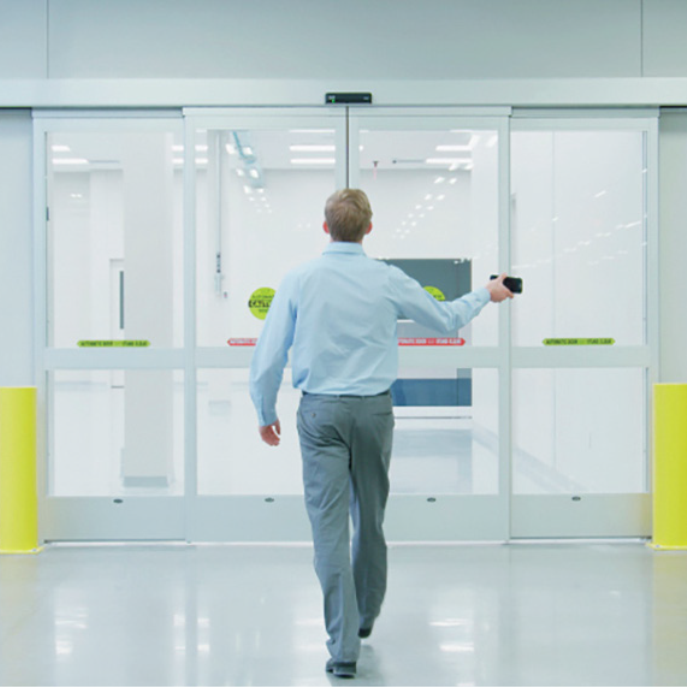 Remote access control ASSA ABLOY